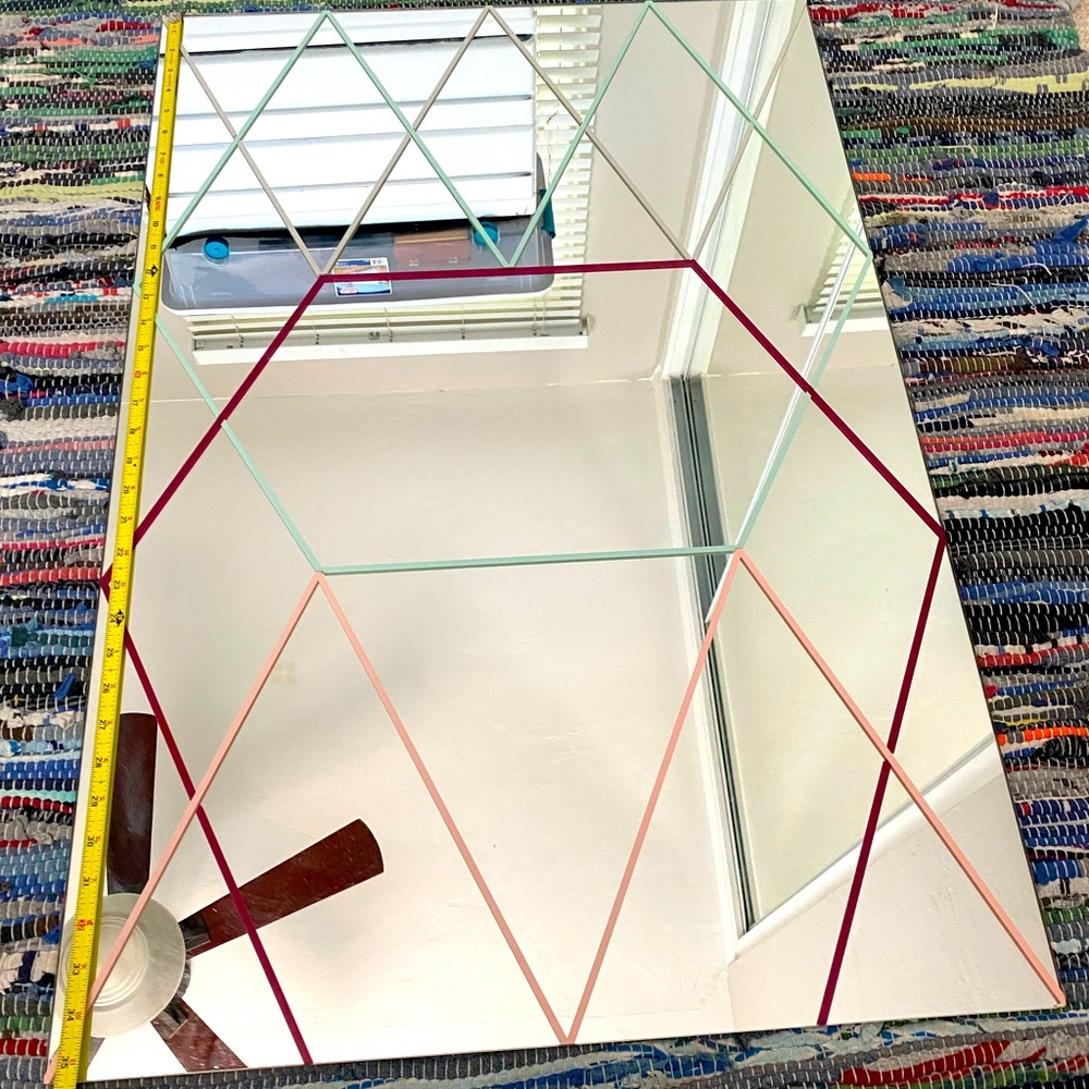 Geometric Pattern Mirror Rectangle - Picture 4 of 4